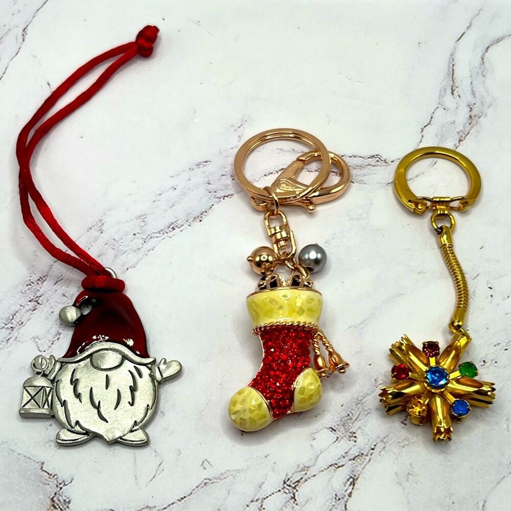 3 Christmas key chains